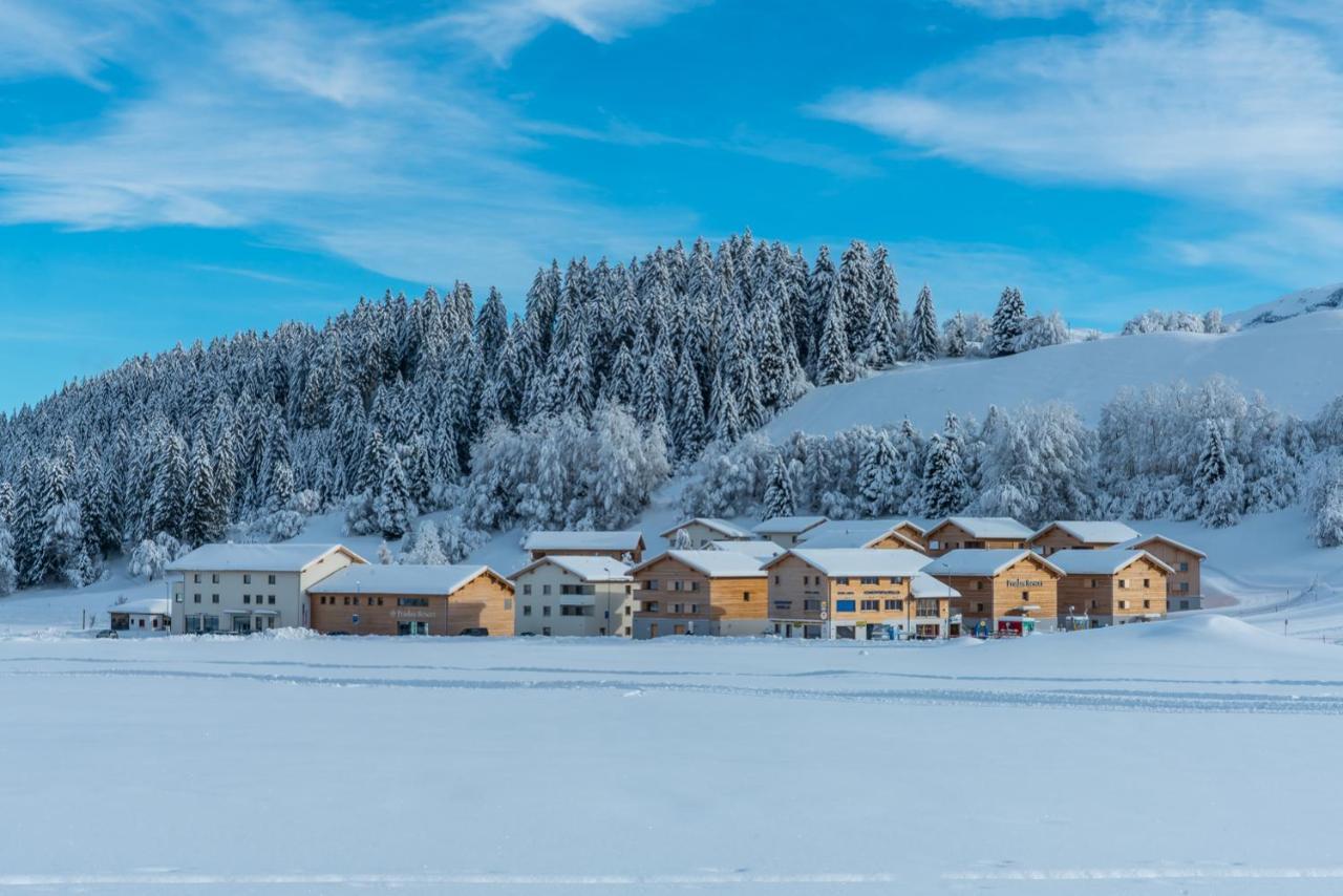 Pradas Resort Brigels Breíl Kültér fotó